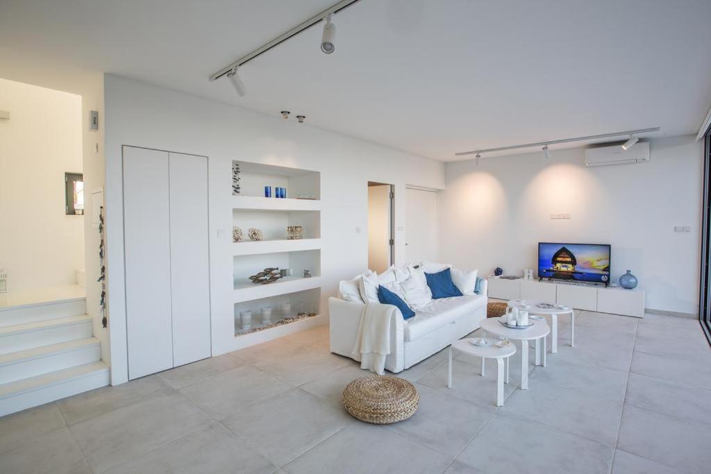 The White H Villa, Protaras, Fresh And Peaceful Paralímni Eksteriør bilde